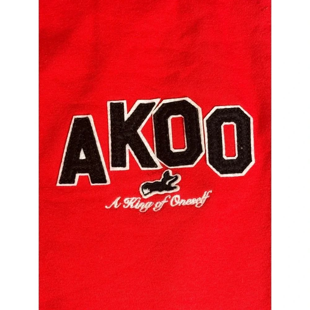 Akoo vibrant red